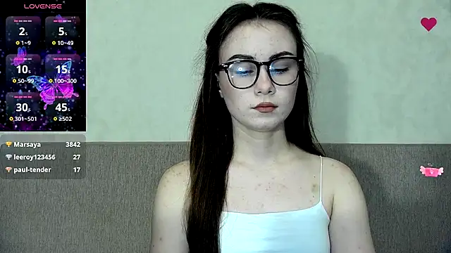 AminaLuxuryy online show from 12/07/24, 11:23