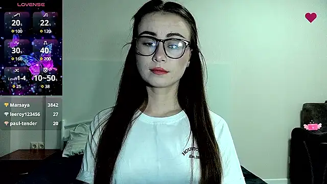 AminaLuxuryy online show from 12/08/24, 08:25