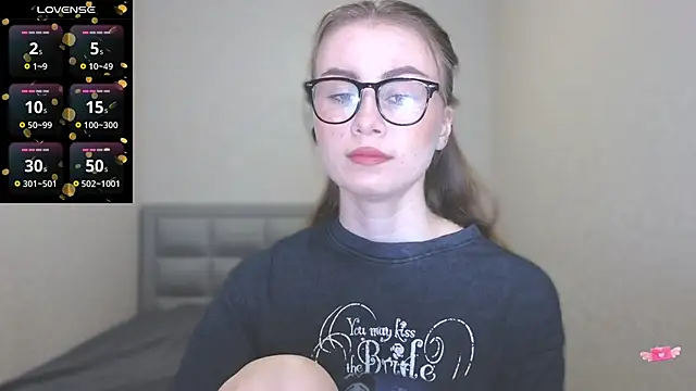 AminaLuxuryy online show from 03/17/25, 10:38