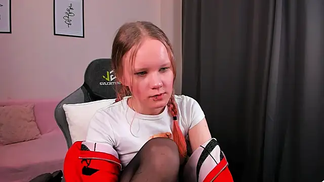 boostyboobs online show from 02/28/25, 12:10