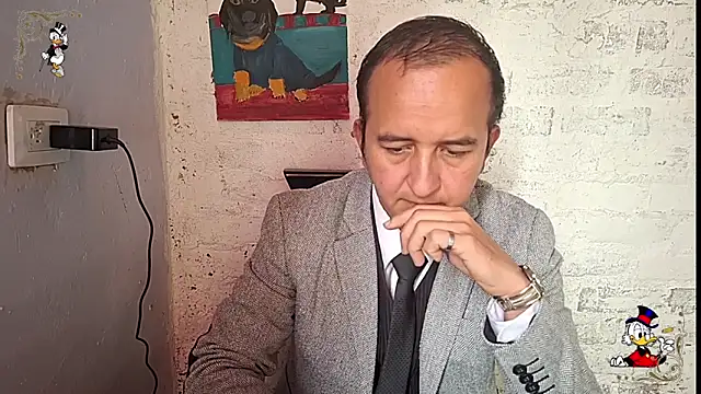 Snapshot of yazforeSolo chatting on 10/06/25, 02:25 yazforeSolo online show from 10/06/25, 02:25