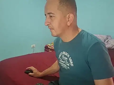yazforeSolo online show from 05/11/26, 02:12