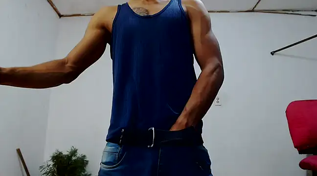 fernandez latinblackk online show from 12/13/24, 04:54