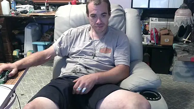 ScubaStevex online show from 10/16/25, 02:45