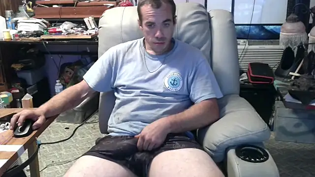 ScubaStevex online show from 10/17/25, 01:03