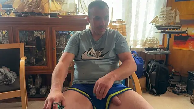 ScubaStevex online show from 05/12/26, 12:13