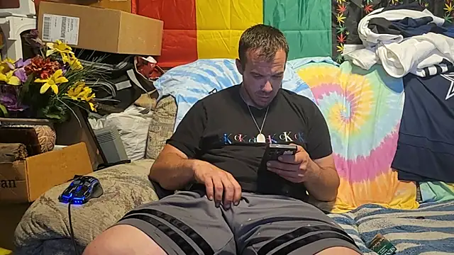 ScubaStevex online show from 06/04/26, 11:05
