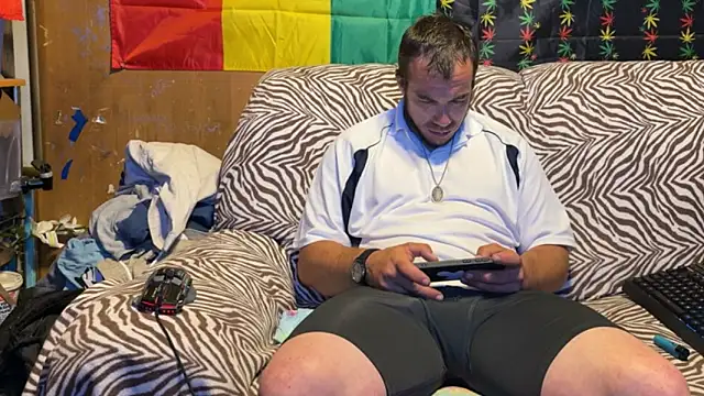 ScubaStevex online show from 06/23/26, 06:33