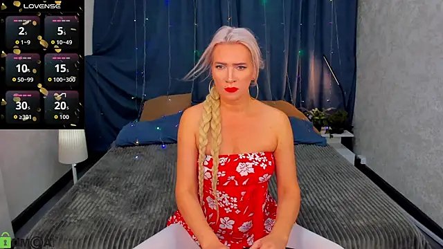 Luna  Lewis online show from 11/07/25, 08:47