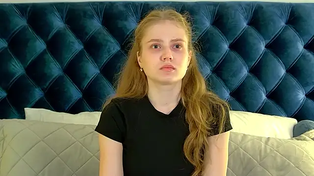 SelinSwarovski online show from 07/14/26, 04:02