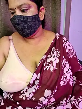 Cute Bellaa online show from 03/21/25, 08:17