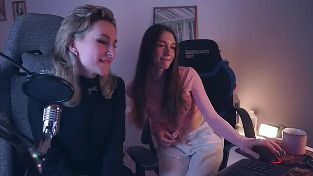 AveAngela online show from 12/10/24, 12:17