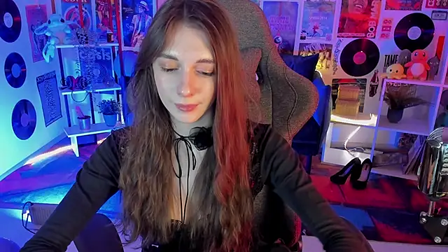 AveAngela online show from 12/14/24, 09:35