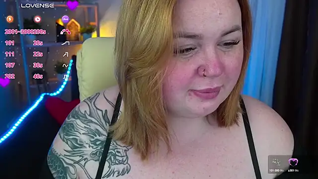 Snapshot of ZaraReignn chatting on 03/07/25, 03:19 ZaraReignn online show from 03/07/25, 03:19