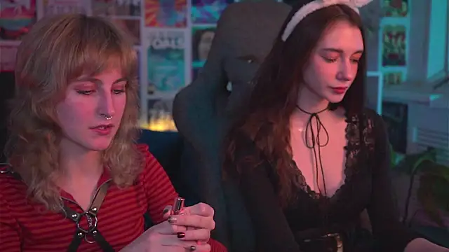 LuxRayi online show from 12/20/24, 06:40