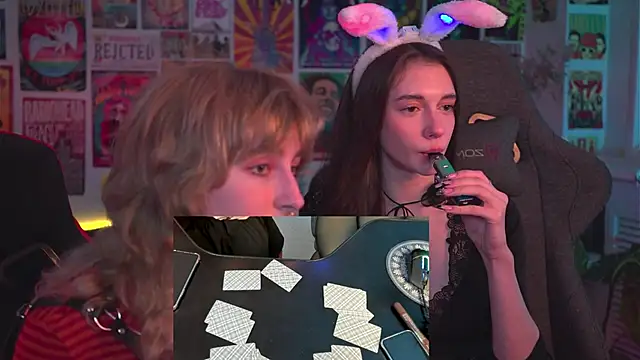 LuxRayi online show from 12/20/24, 12:49