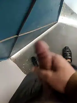 Snapshot of Masti441 chatting on 02/16/25, 04:09 Masti441 online show from 02/16/25, 04:09