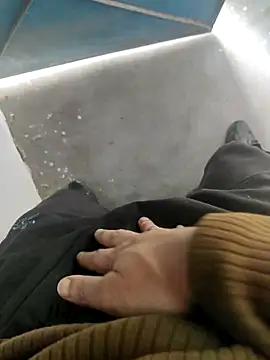 Snapshot of Masti441 chatting on 02/26/25, 08:15 Masti441 online show from 02/26/25, 08:15