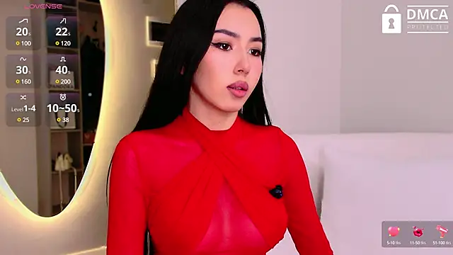 Snapshot of saranmia chatting on 02/02/25, 11:19 saranmia online show from 02/02/25, 11:19