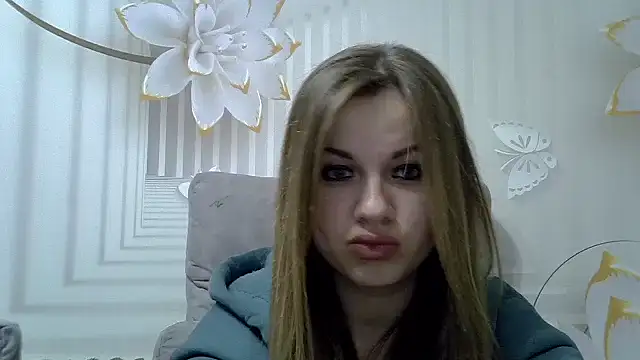 TinaFun4u online show from 02/17/25, 09:08