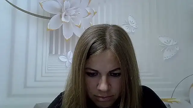 Snapshot of TinaFun4u chatting on 10/08/25, 07:33 TinaFun4u online show from 10/08/25, 07:33