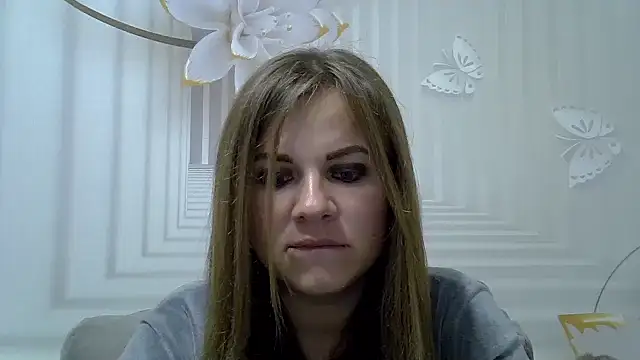 Snapshot of TinaFun4u chatting on 10/29/25, 08:43 TinaFun4u online show from 10/29/25, 08:43