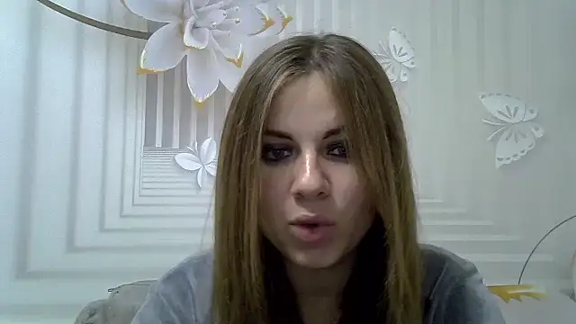 Snapshot of TinaFun4u chatting on 12/01/25, 08:36 TinaFun4u online show from 12/01/25, 08:36