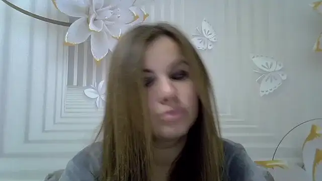 Snapshot of TinaFun4u chatting on 12/03/25, 08:40 TinaFun4u online show from 12/03/25, 08:40