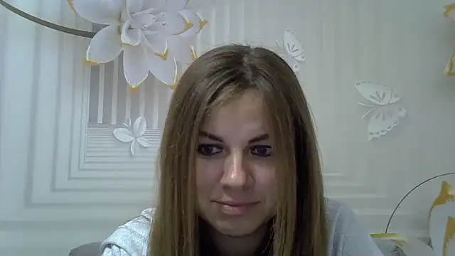Snapshot of TinaFun4u chatting on 12/05/25, 08:27 TinaFun4u online show from 12/05/25, 08:27