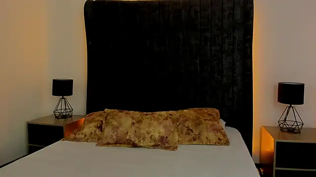 NataGarcia online show from 09/17/25, 03:03