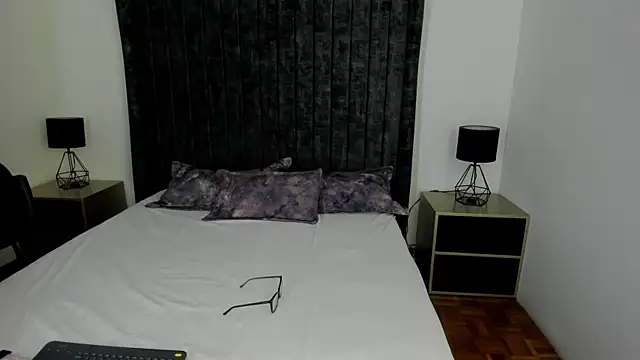 Snapshot of NataGarcia chatting on 04/14/26, 04:46 NataGarcia online show from 04/14/26, 04:46