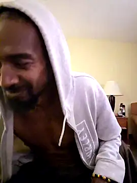 Snapshot of ElJudah7 chatting on 11/21/25, 01:26 ElJudah7 online show from 11/21/25, 01:26