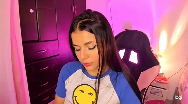 Snapshot of Kaoriyoshii chatting on 12/30/24, 09:27 Kaoriyoshii online show from 12/30/24, 09:27