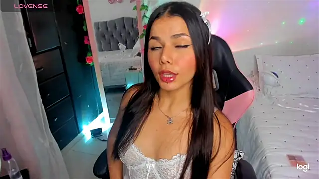 Snapshot of Kaoriyoshii chatting on 02/23/25, 06:17 Kaoriyoshii online show from 02/23/25, 06:17