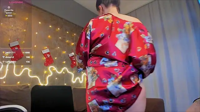 Aurora Owen online show from 12/04/24, 11:52