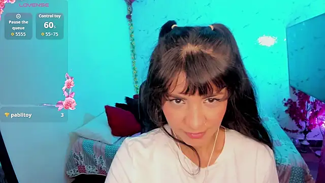 elissa iris online show from 07/14/26, 02:05