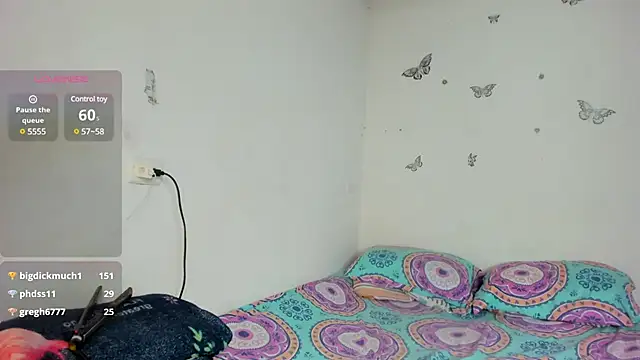 Mila Volkovich online show from 12/31/24, 03:20