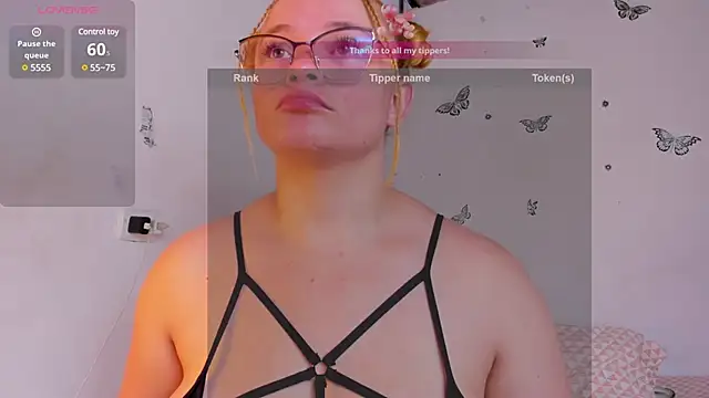 Mila Volkovich online show from 01/31/25, 12:18