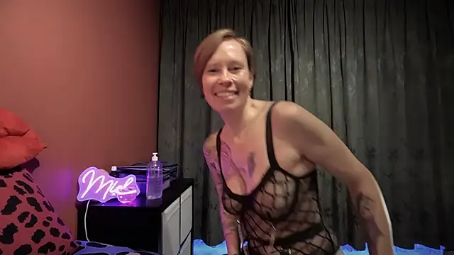 SexyExclusiveflower online show from 09/30/25, 05:07