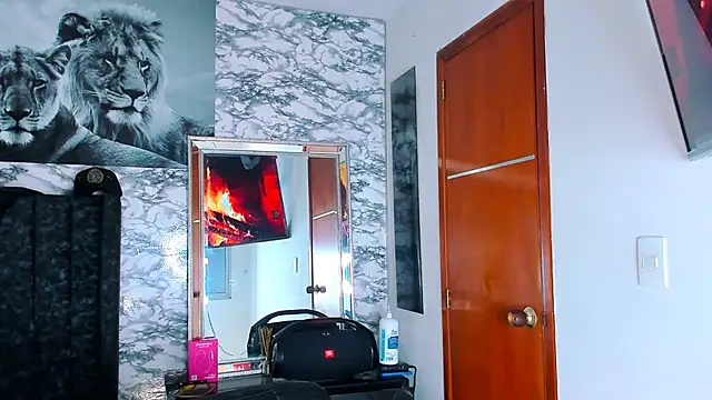 Owen Muzcle online show from 03/01/25, 12:17