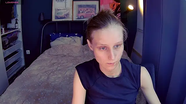 KatiKate online show from 06/30/26, 01:56