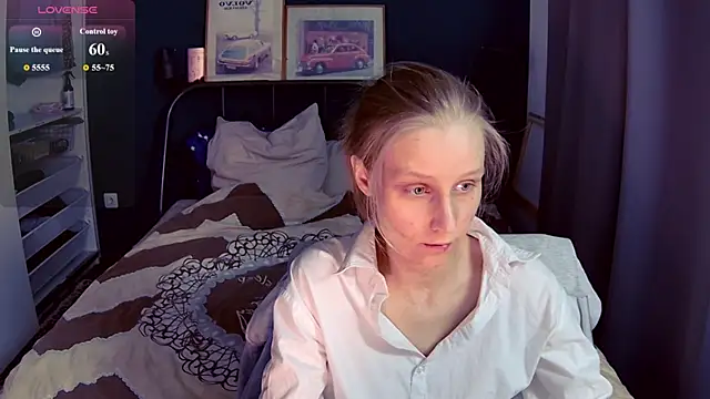 KatiKate online show from 07/04/26, 06:58