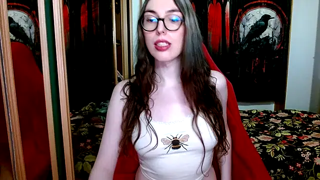 Snapshot of bluerose00 chatting on 10/01/25, 05:41 bluerose00 online show from 10/01/25, 05:41