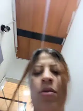 ShyVibes  online show from 10/29/25, 07:15