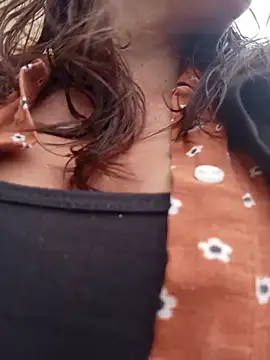 celeste-30  online show from 09/30/25, 02:22