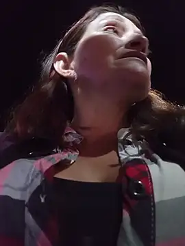 celeste-30  online show from 10/10/25, 12:20