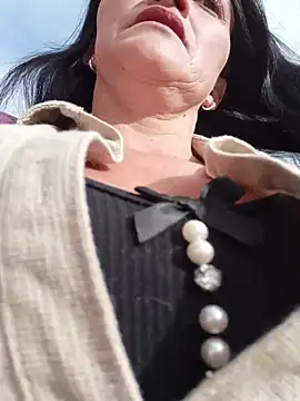 celeste-30  online show from 10/14/25, 12:06