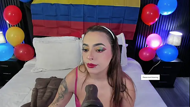 MiiaaMoonroee online show from 07/03/26, 07:09