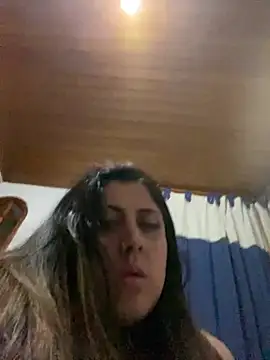 girl anni online show from 02/05/25, 04:37