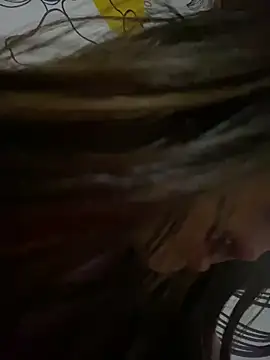 girl anni online show from 02/07/25, 01:25